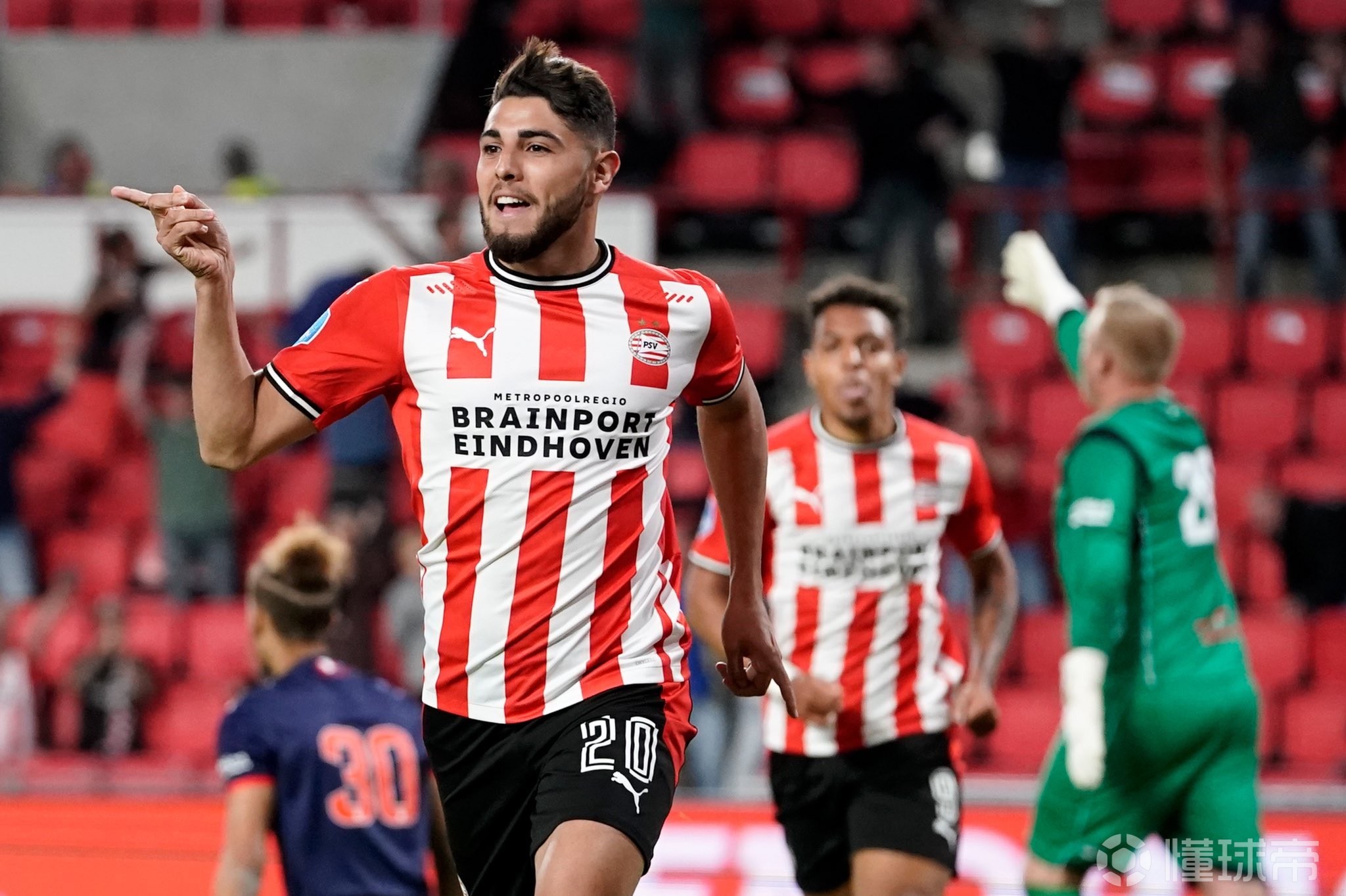 中欧体育官网广东宏远冲刺阶段绝杀压哨；志在荷甲名次提升；悬念犹存；轮换策略成焦点的简单介绍