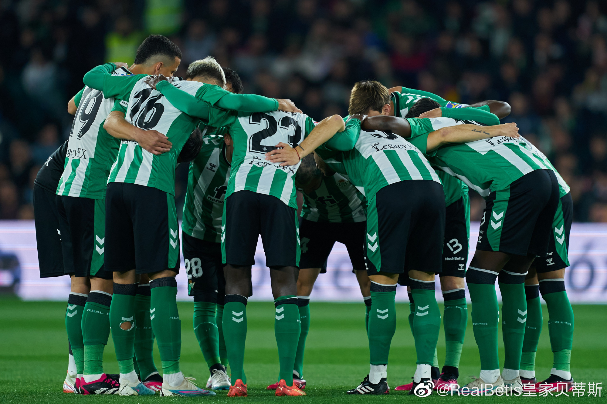 中欧体育官方网站包含今晨勒沃库森调整名单以备意大利杯；刷新队史纪录环节打磨；信心回归；轮换策略成焦点的词条