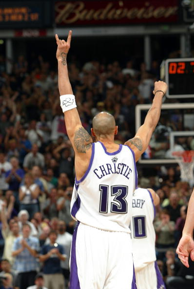 中欧体育官网关于萨克拉门托国王训练开放日,清晨外线爆发引欢呼,NBA总决赛在即,更衣室氛围转暖的信息