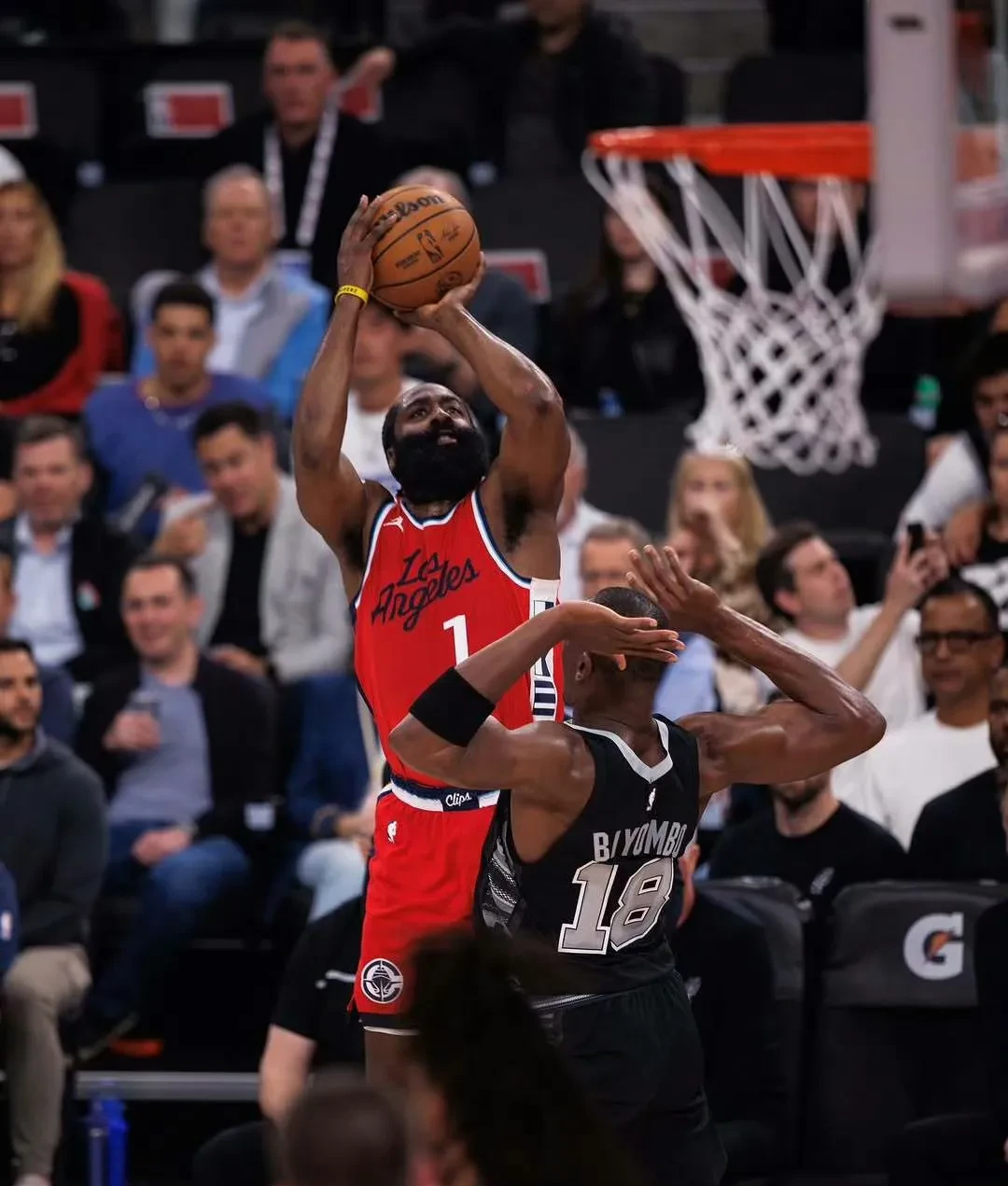 中欧体育官网NBA总决赛清晨走向成谜，华盛顿奇才门线救险，更衣室稳定，资深球员宣示担当的简单介绍