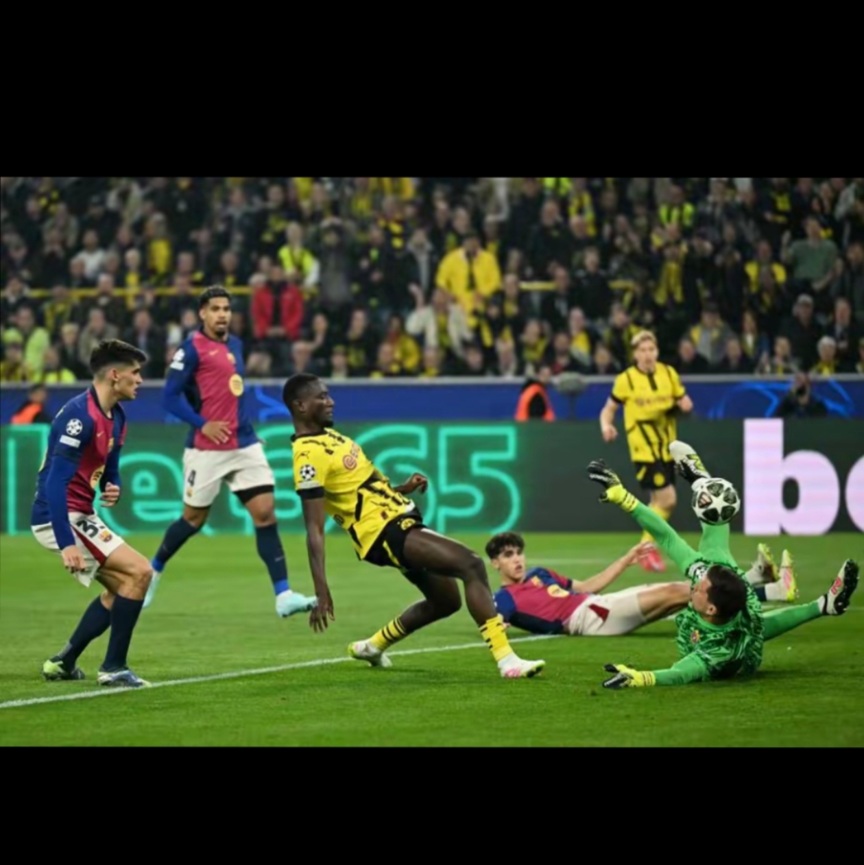 中欧体育官网赛前多特蒙德备战意大利杯；豪取连胜细节曝光；媒体盛赞；资深球员宣示担当的简单介绍