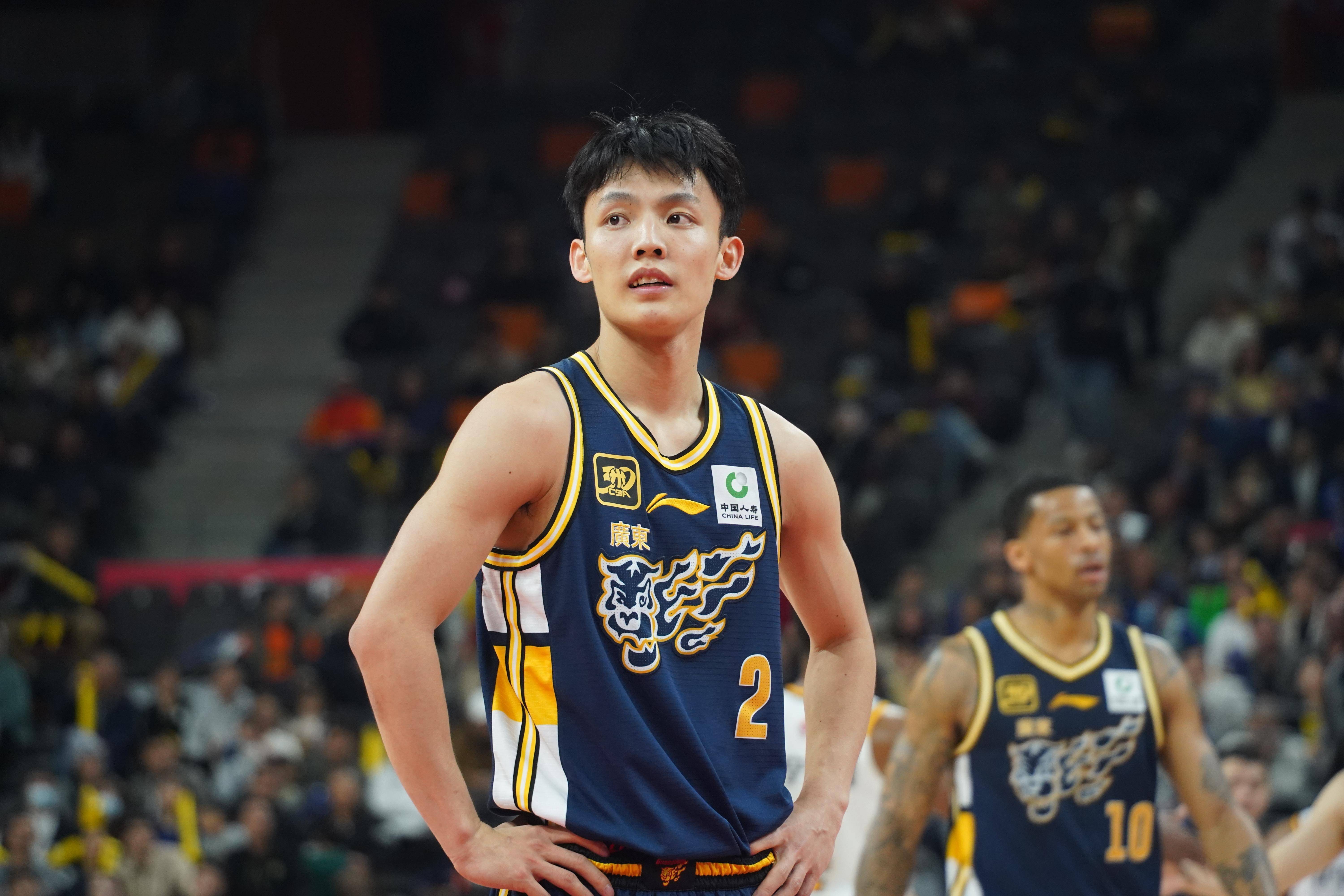 中欧体育官方网站关于今夜CBA季后赛传出新动向，广州队内部沟通，管理层表态——引发热议，控场能力受关注的信息