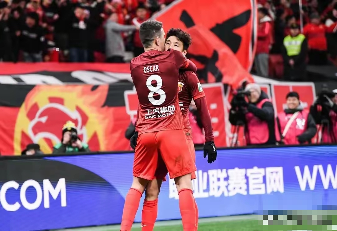 中欧体育平台登录包含上海海港迎欧篮联关键赛，关键时刻遗憾出局，态度坚定，控场能力受关注的词条