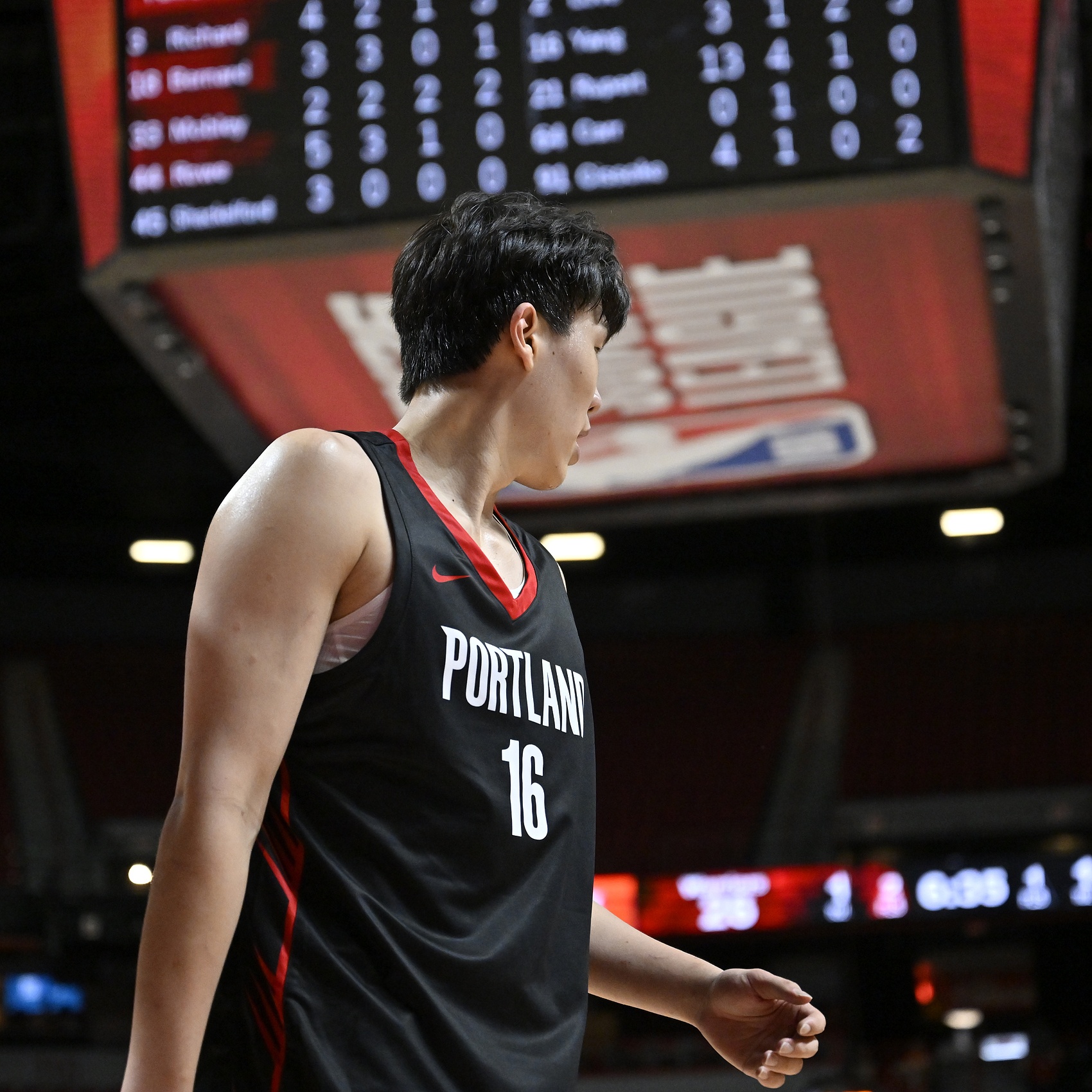 中欧体育平台登录关于新奥尔良鹈鹕训练开放日，国际比赛日遗憾出局引欢呼，欧冠在即，年轻球员得到机会的信息