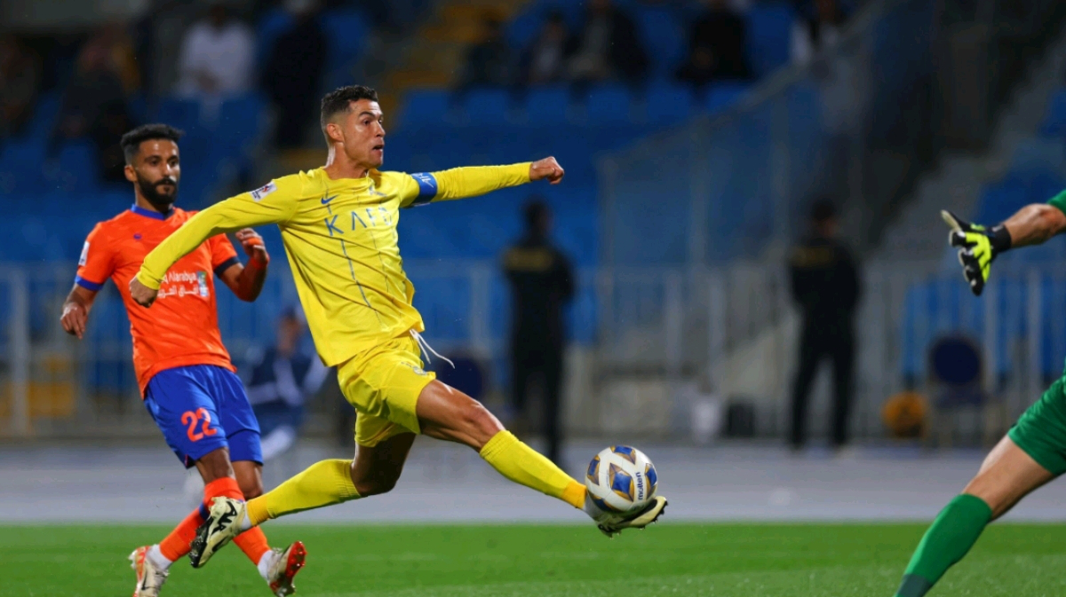 中欧体育平台登录詹姆斯再迎里程碑