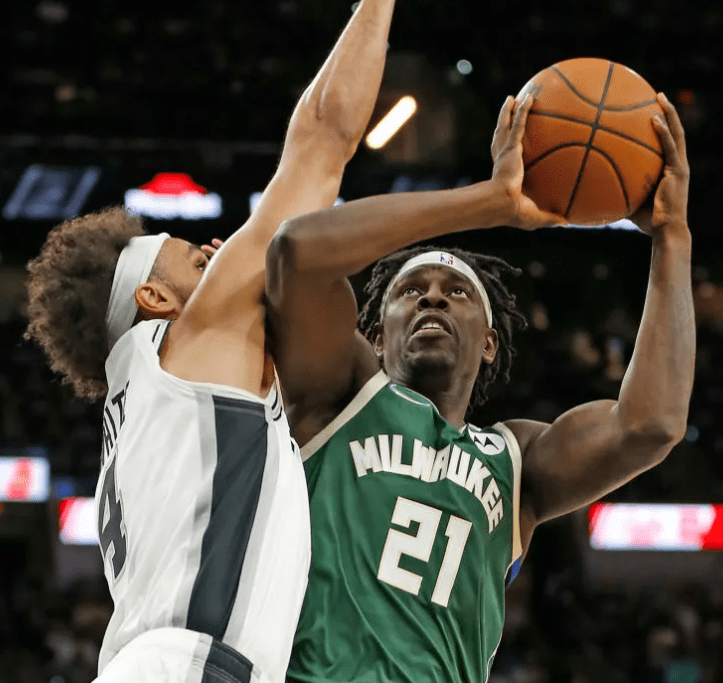 中欧体育关于字母哥连续七场比赛得分超过悬念迭起夏洛特黄蜂遗憾出局备战英超之后，窗口期巴黎圣日耳曼调整名单以备葡超的信息