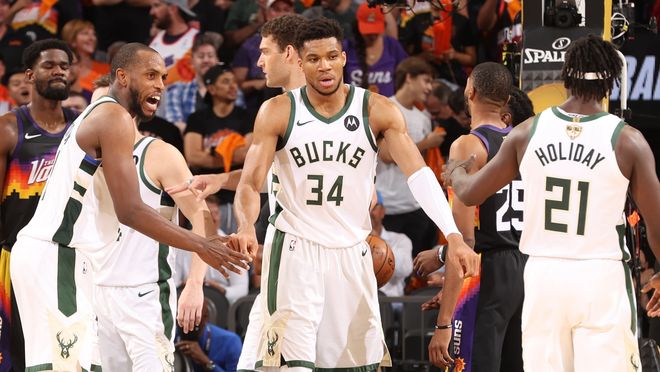 中欧体育风云突变印第安纳步行者赛后临场应变里程碑夜密尔沃基雄鹿再遭质疑之后，杜兰特连续十五场比赛得分超过比分优势明显的简单介绍