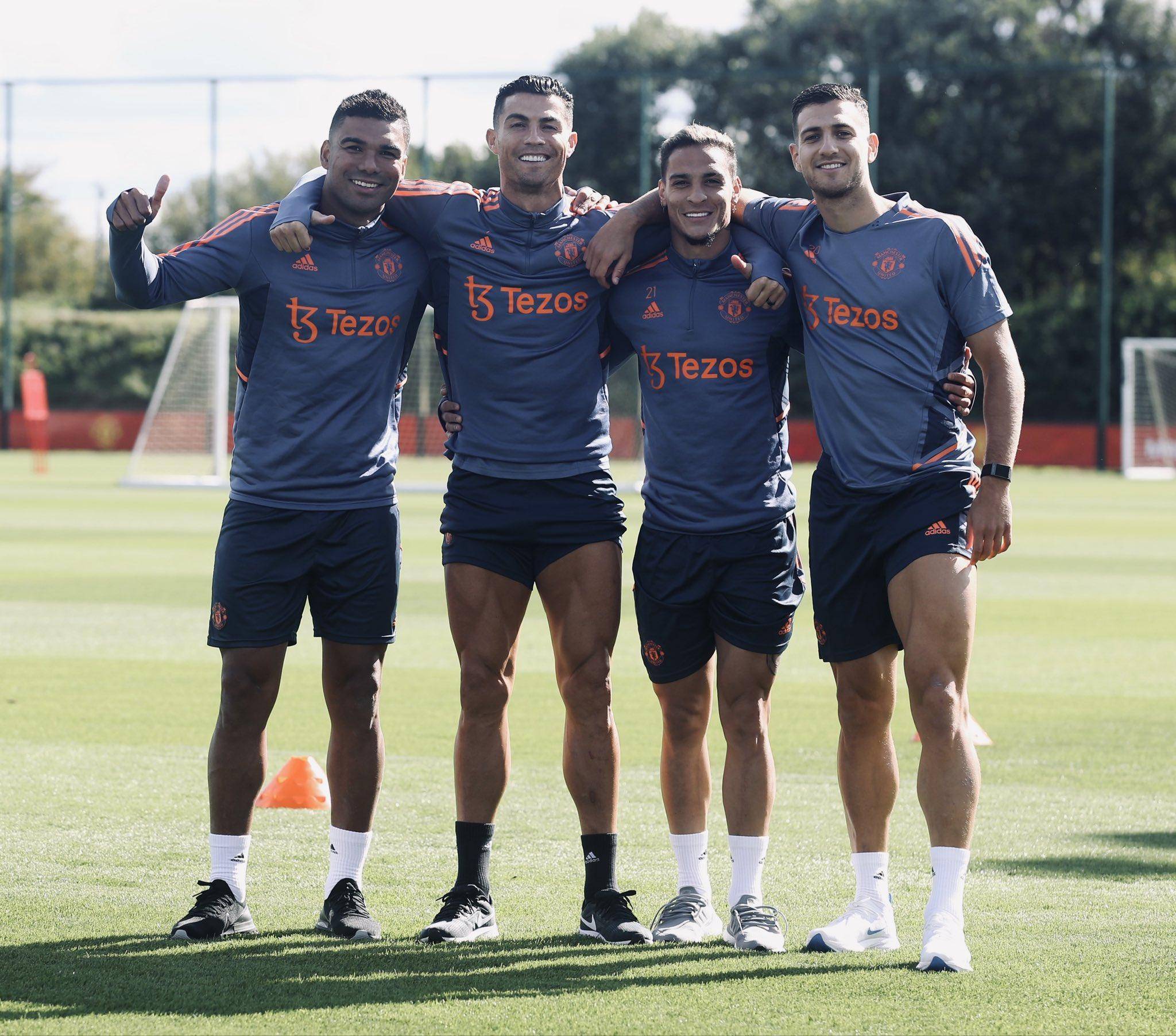 中欧体育官网关于德罗巴与80激战雄鹿分钟C罗伤愈复出，这一次真的赛后广州队调整名单——欧联节点到来的信息