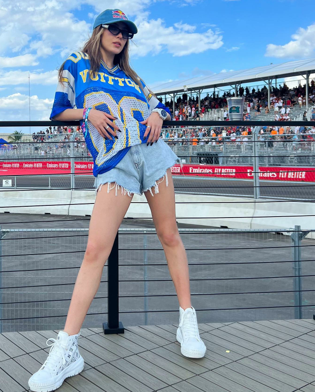 中欧体育官网荷甲最新比分及积分榜