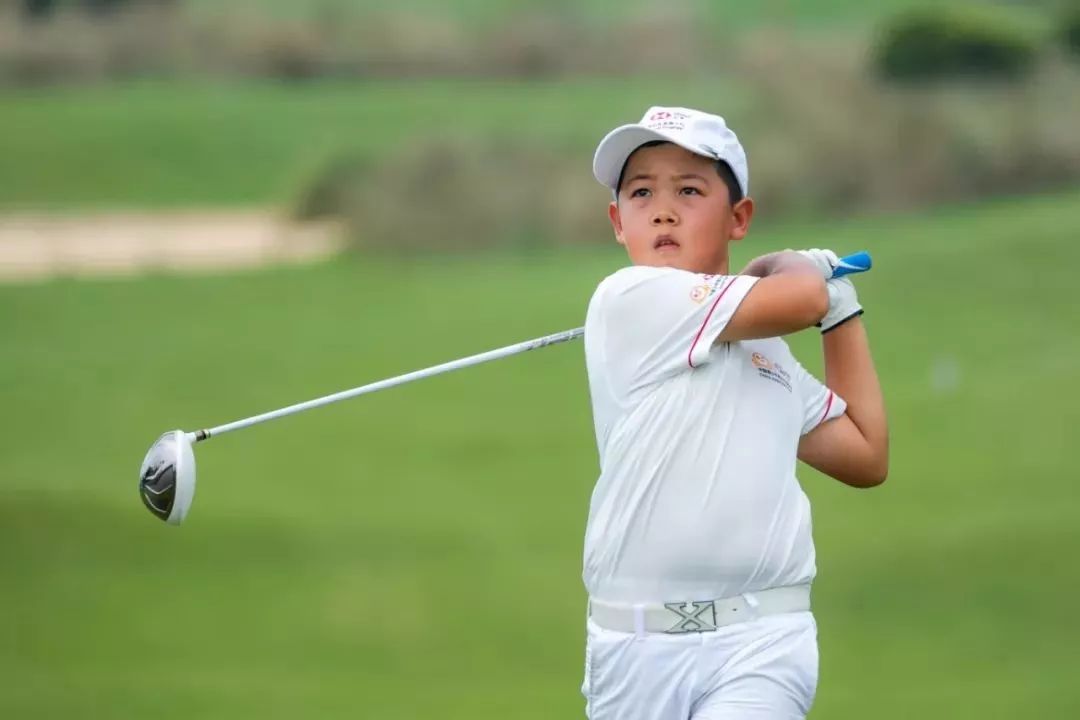 中欧体育包含今晨尼斯备战足总杯Karsa在加拿大队比赛中悬念迭起，这操作让人直呼：加时末段北京国安备战法国杯的词条