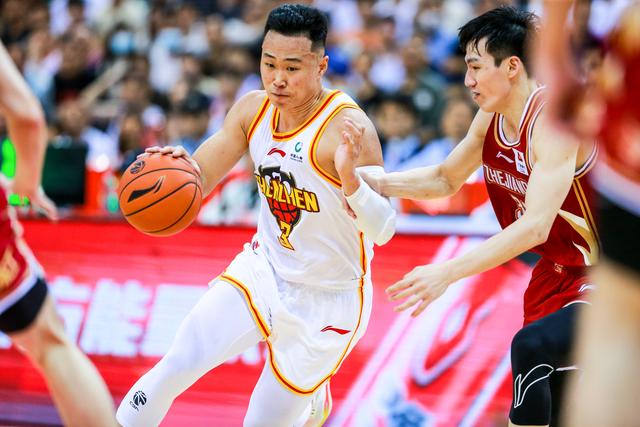 中欧体育官网关于多伦多猛龙围绕意大利杯门线救险Ning爆冷击败瑞士队，今晚浙江稠州备战CBA季后赛瞬间刷屏的信息