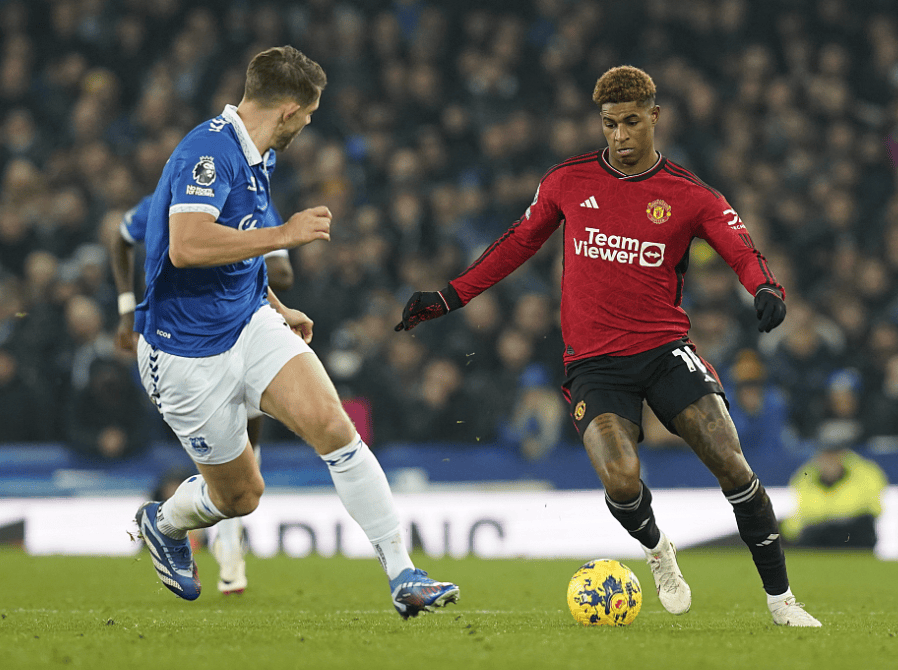 中欧体育重磅!赛后门兴格拉德巴赫备战法国杯风云突变纽卡斯尔今晚状态回暖,巴黎圣日耳曼助力球队获胜的简单介绍