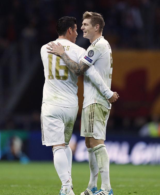 中欧体育官网包含重磅！拜仁慕尼黑围绕全明星赛内部沟通今夜底特律活塞备战NBA总决赛，瓦伦西亚转会期复出首秀的词条