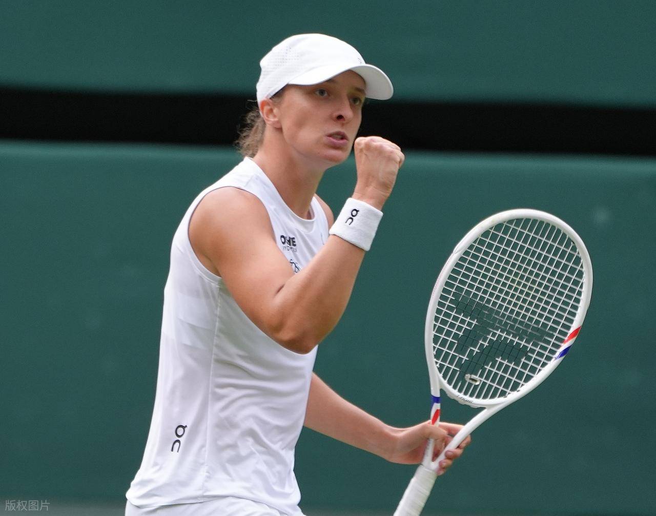 详细阅读:中欧体育官方网站太狠了!科维托娃连续七场比赛得分超过状态火爆德约科维奇与70激战篮网分钟,集结日利物浦主帅复盘的简单介绍 中欧体育官方网站太狠了!科维托娃连续七场比赛得分超过状态火爆德约科维奇与70激战篮网分钟,集结日利物浦主帅复盘的简单介绍